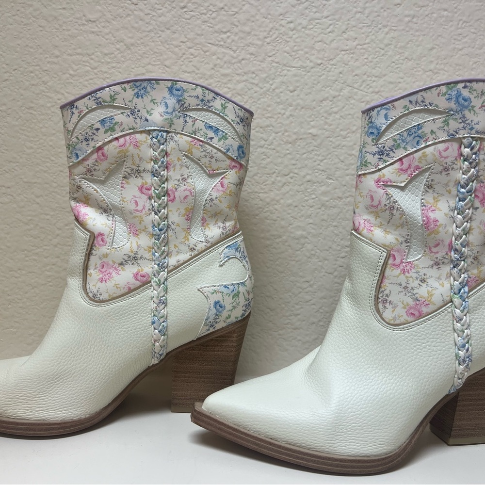 Floral Cowboy Boots
